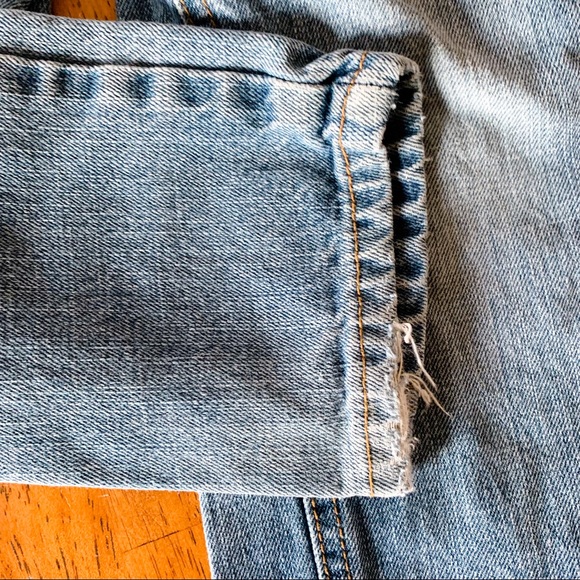 Calvin Klein • Straight Leg Jeans - Picture 2 of 6